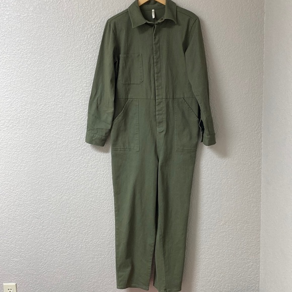 Rylee + Cru Beige and Olive Jumpsuits - Picture 2 of 10